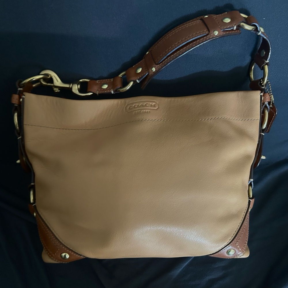 Coach Carly Shoulder Bag With matching wallet/wristlet